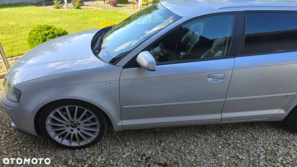 Audi A3 Sportback 2.0 TDI DPF Quattro Ambiente - 12