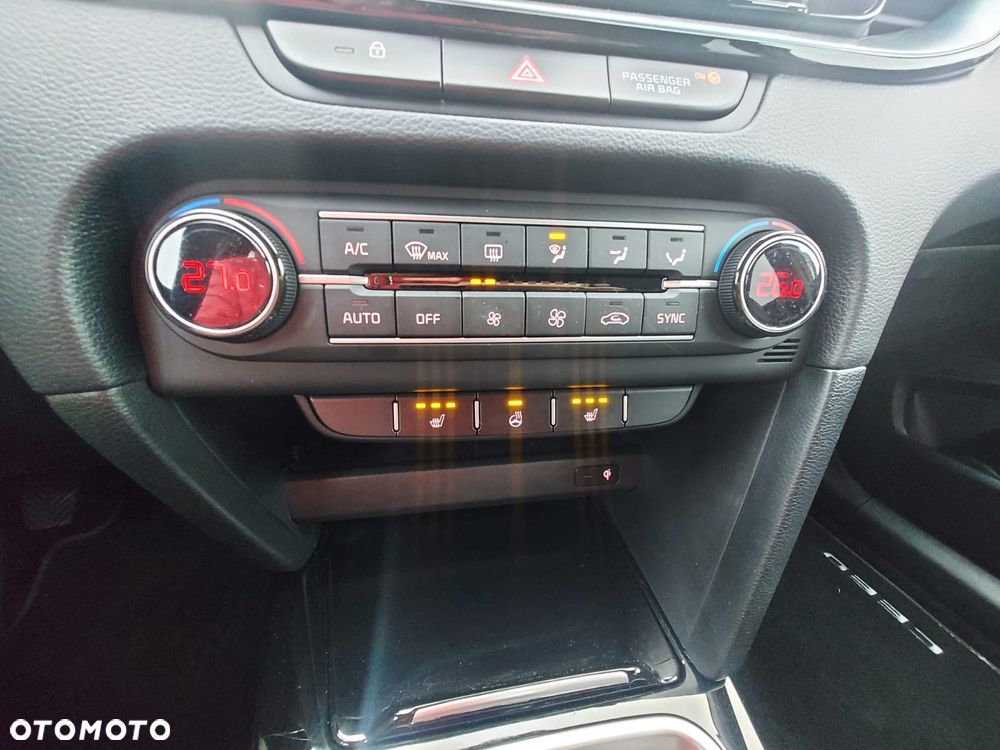 Kia Ceed 1.0 T-GDI OPF Edition 7 - 13