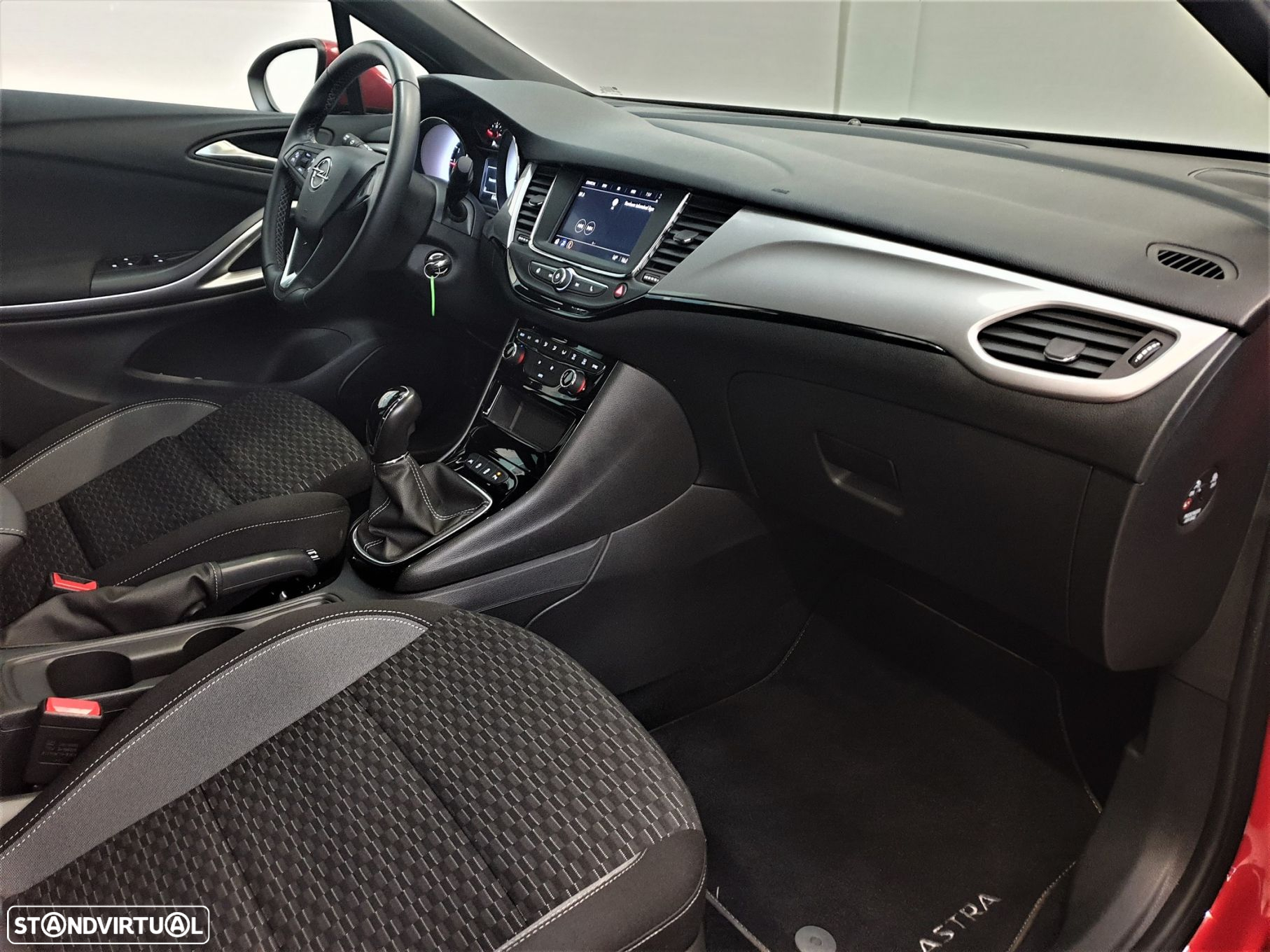 Opel Astra 1.2 T GS Line S/S - 21