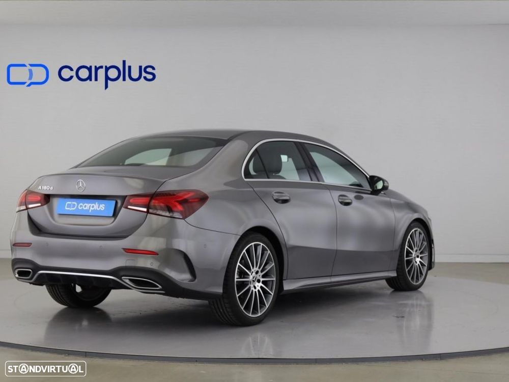 Mercedes-Benz A 180 Limousine d AMG Line Aut. - 7