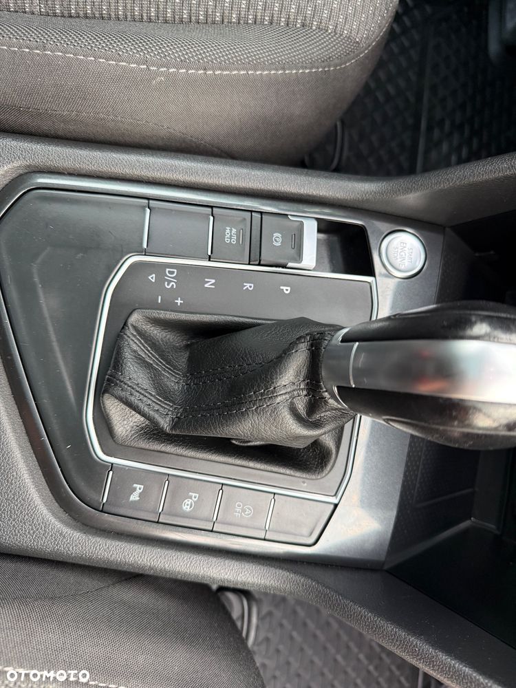 Volkswagen Tiguan Allspace 2.0 TDI SCR DSG Life - 24