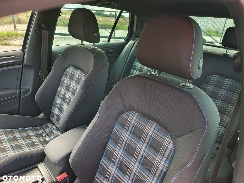 Volkswagen Golf 1.4 TSI Plug-In-Hybrid GTE - 15