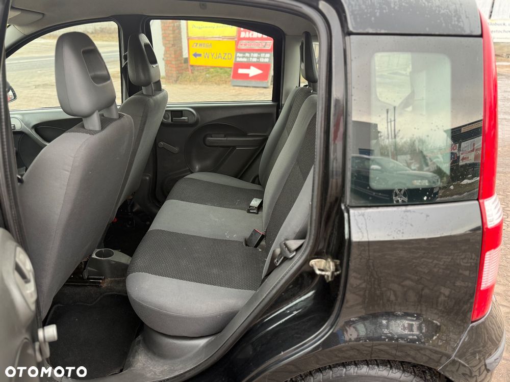 Fiat Panda 1.1 Active dla kobiet - 13