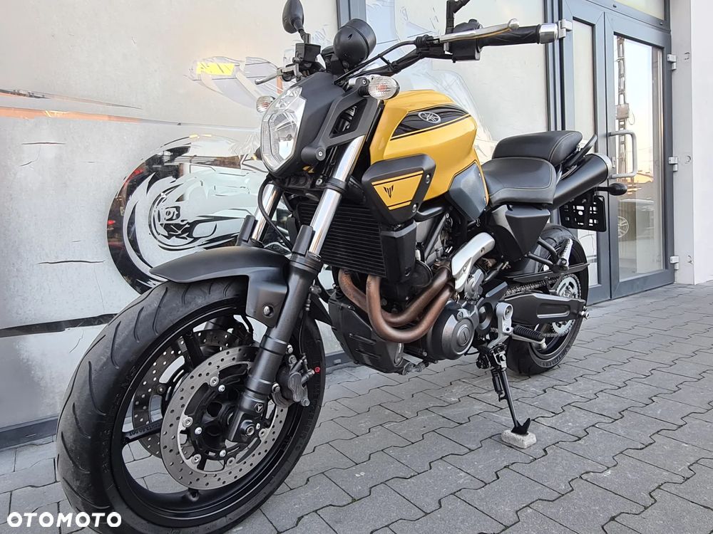 Yamaha MT - 3
