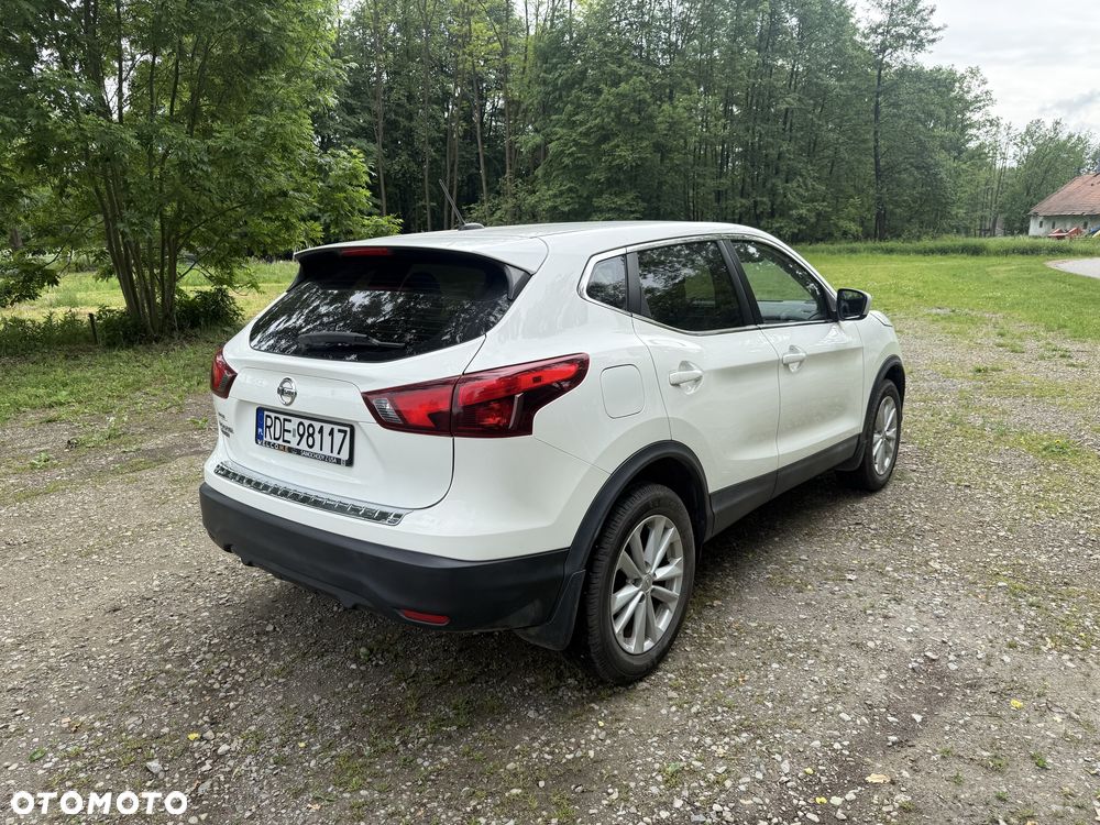 Nissan Rogue - 5