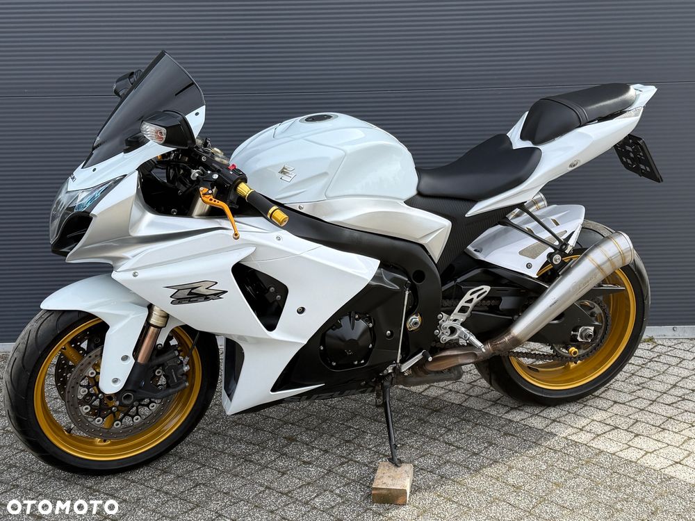 Suzuki GSX-R - 13