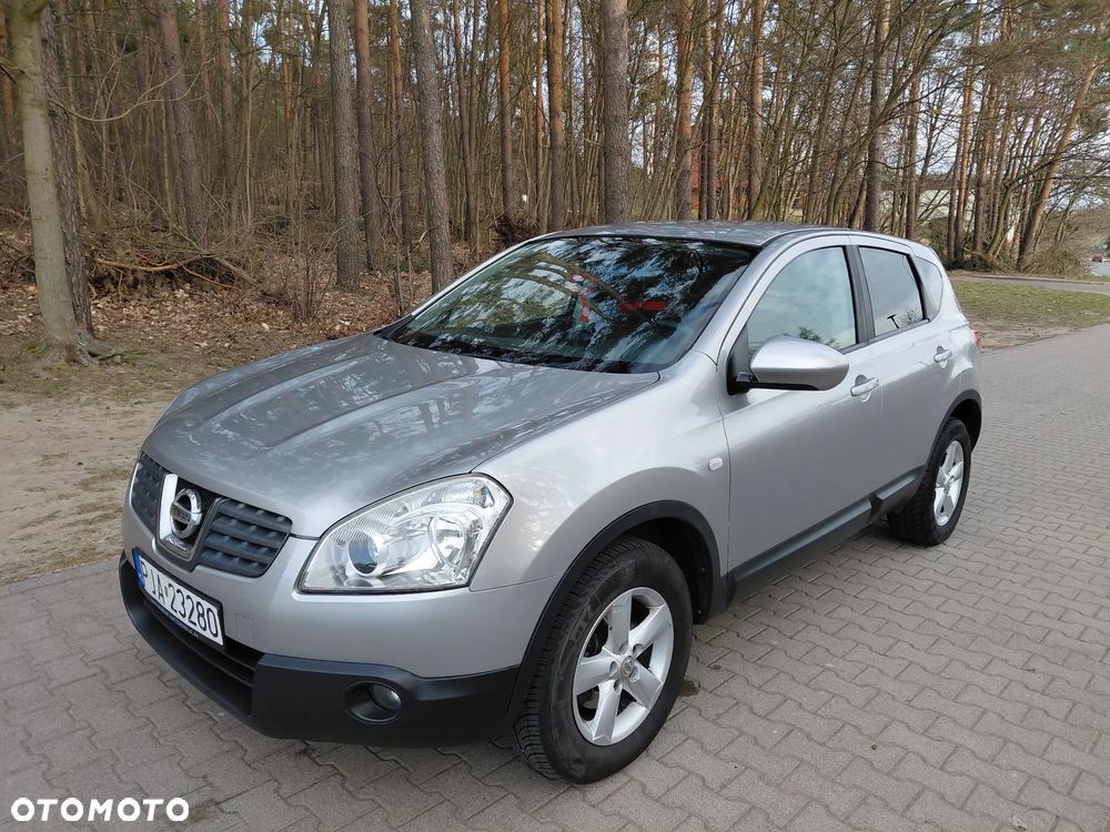 Nissan Qashqai 2.0 dCi DPF acenta - 6