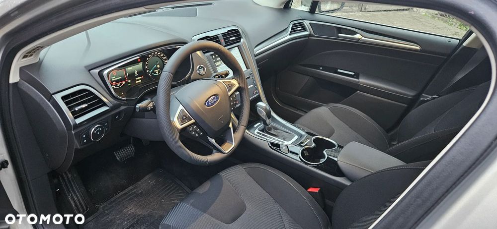 Ford Mondeo 2.0 TDCi STart-Stopp PowerShift-Aut Titanium - 8