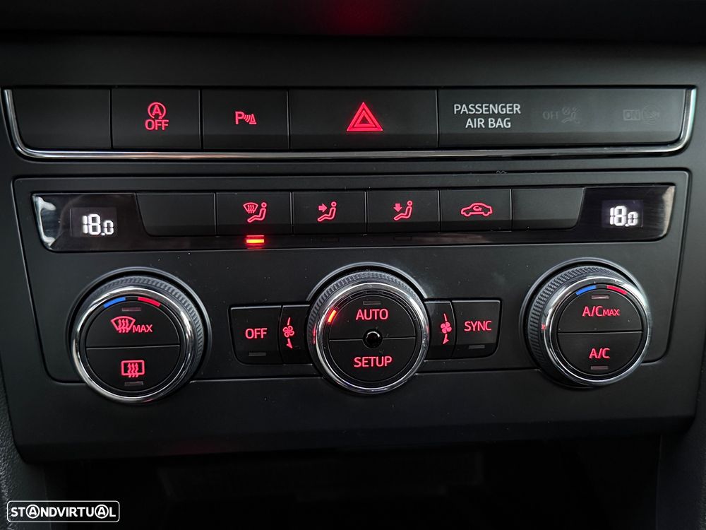 SEAT Leon ST 1.6 TDI Style S/S - 10