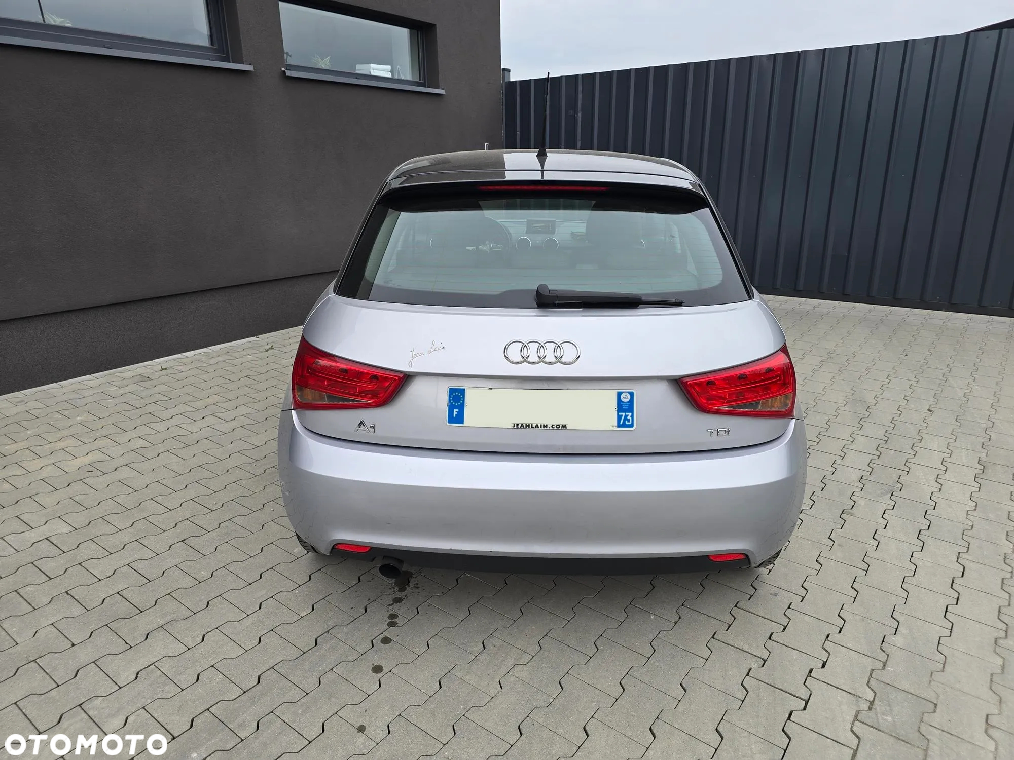 Audi A1 1.6 TDI Sportback Attraction - 10