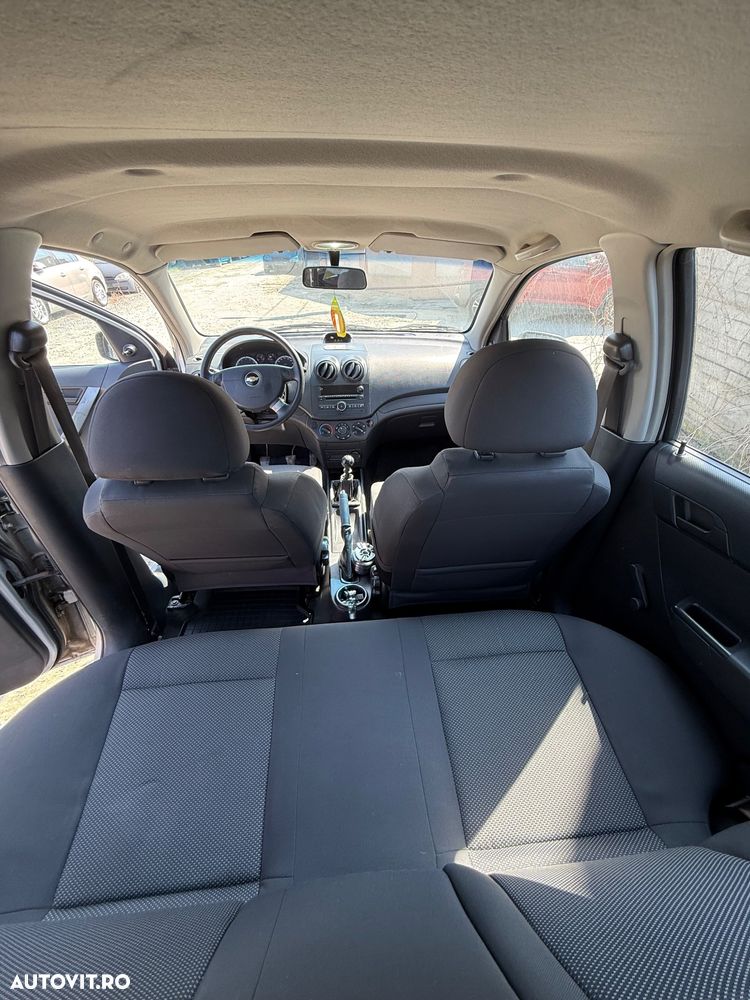 Chevrolet Aveo 1.4 16V LT - 7