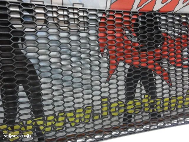 Rede / grelha universal em favo de mel com 120 X 40cm em plástico ABS para para-choques, spoilers, entrada de ar etc - 3