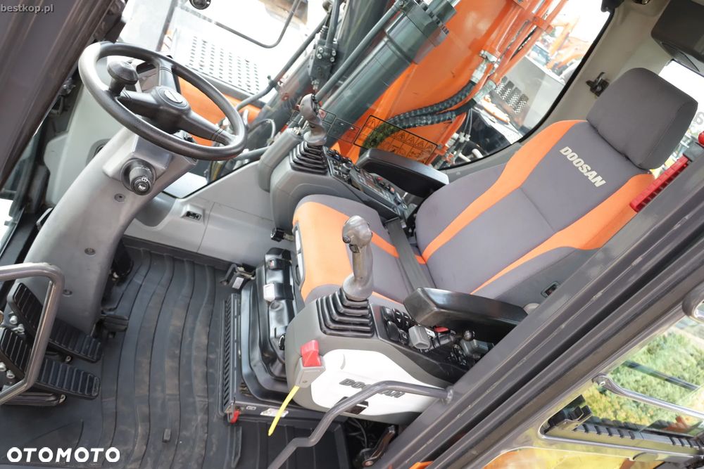 Doosan DX170W-5 - 27