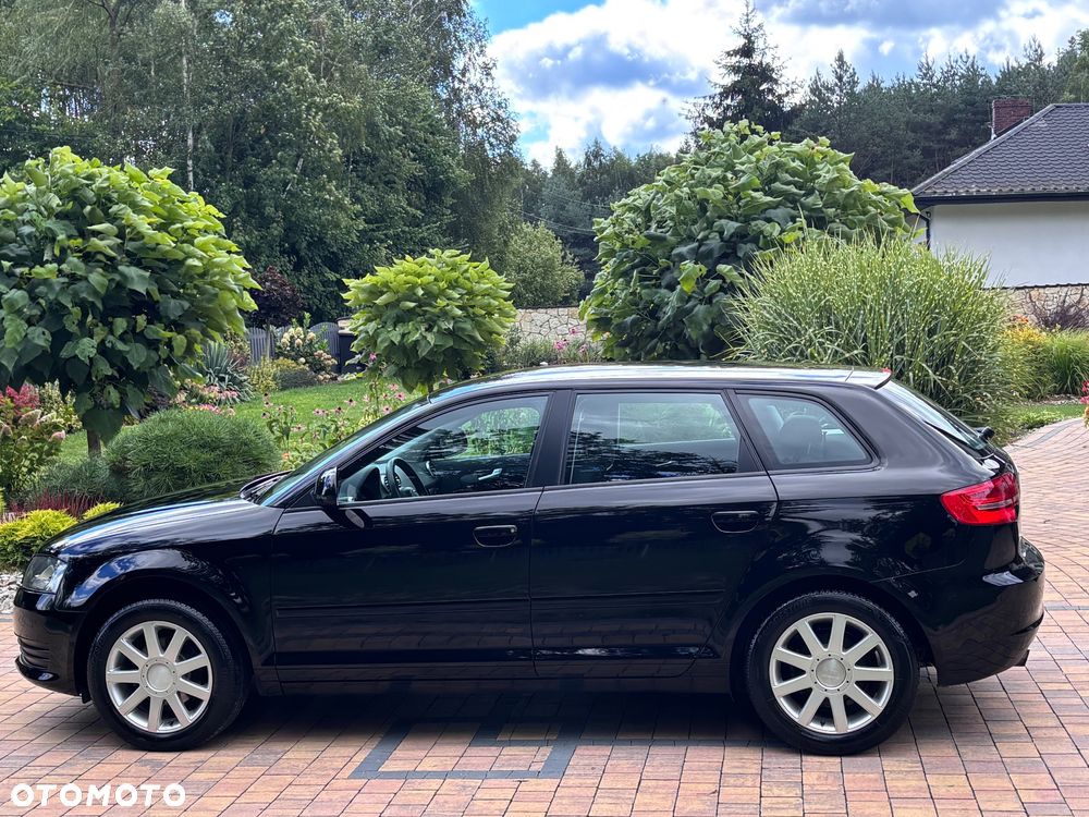 Audi A3 Sportback 1.6 Ambition - 6
