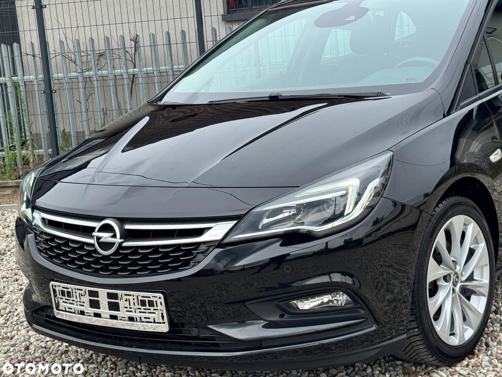 Opel Astra 1.6 D (CDTI) Start/Stop Sports Tourer Edition - 10