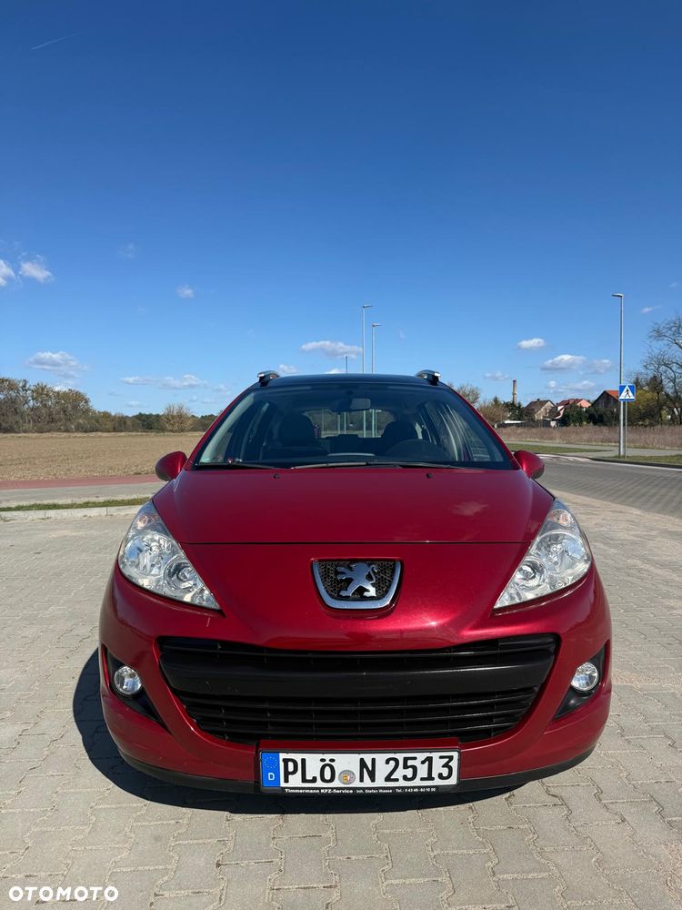 Peugeot 207 - 11