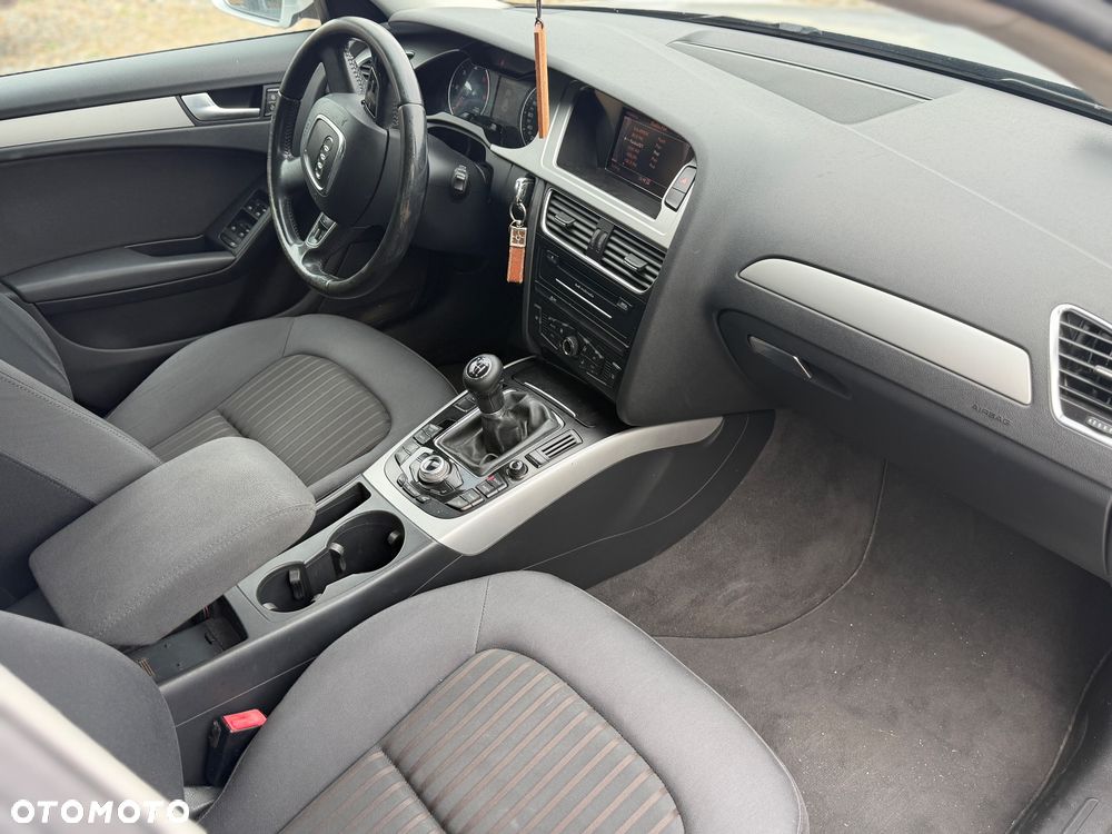 Audi A4 Limousine - 18