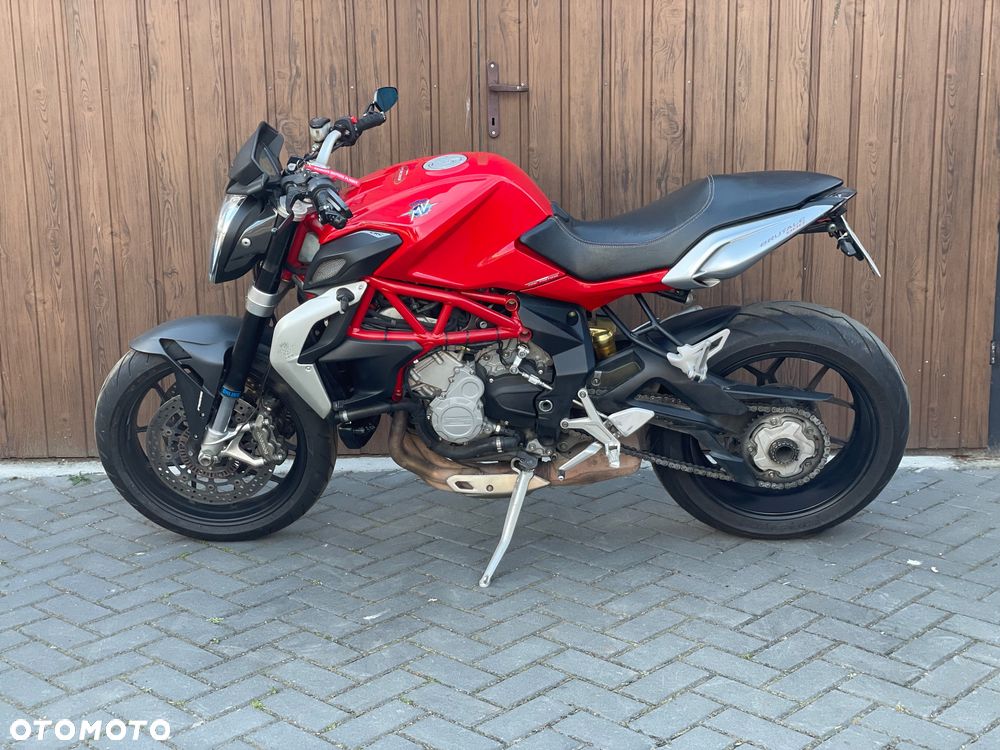 MV AGUSTA Brutale - 6