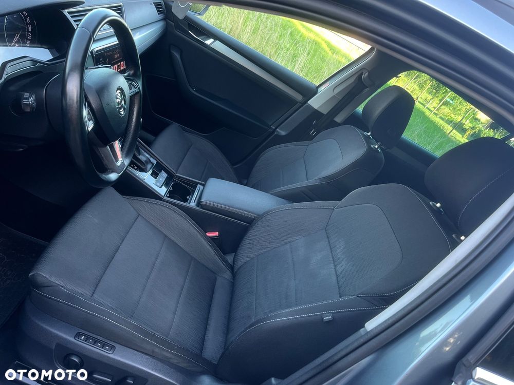 Skoda Superb 2.0 TDI DSG Style - 14
