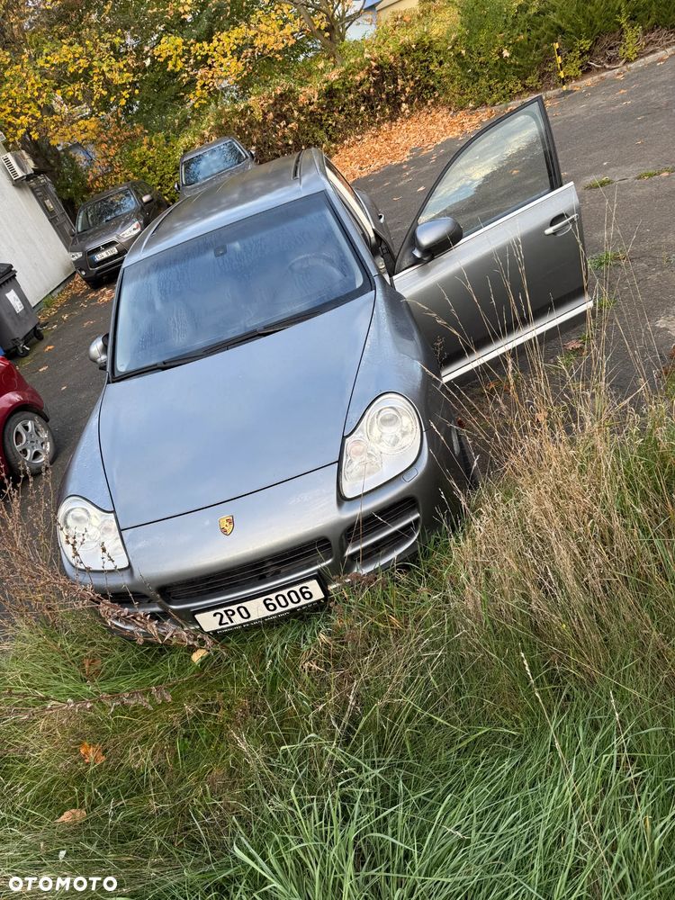 Porsche Cayenne - 7