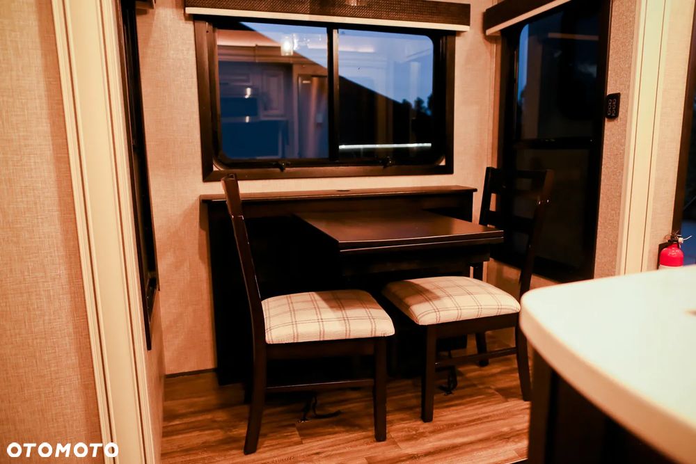 Inny 2023 Jayco North Point - 18