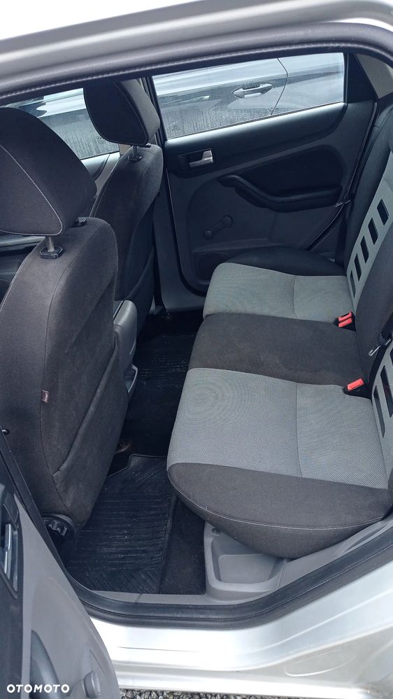 Ford Focus 1.8 TDCi Gold X - 11