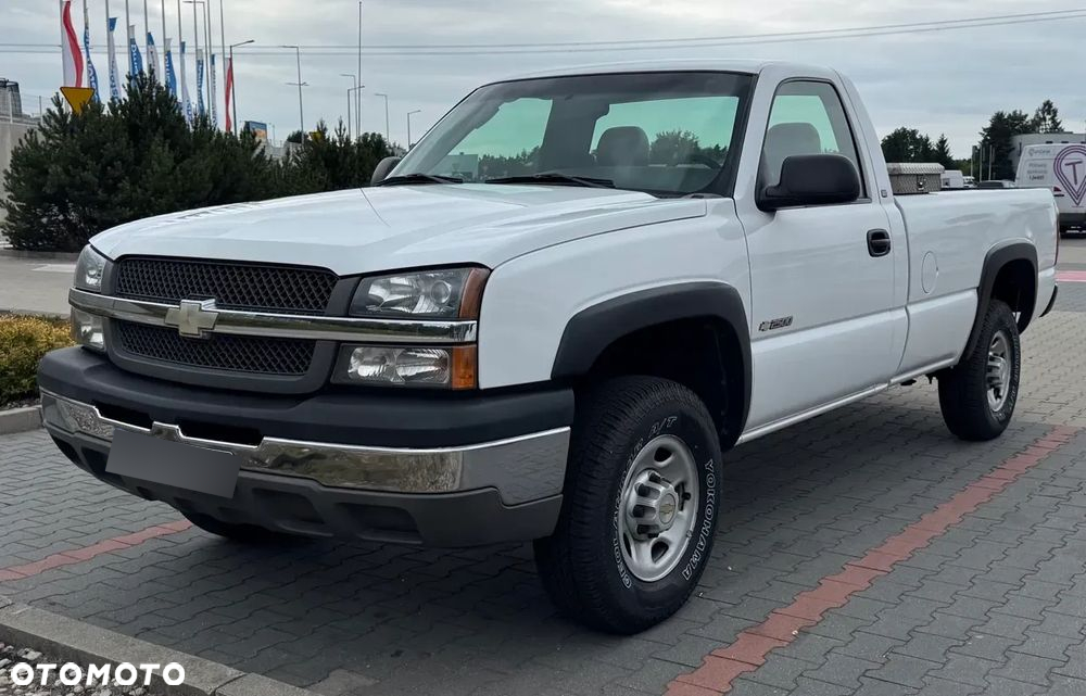 Chevrolet SILVERADO - 3