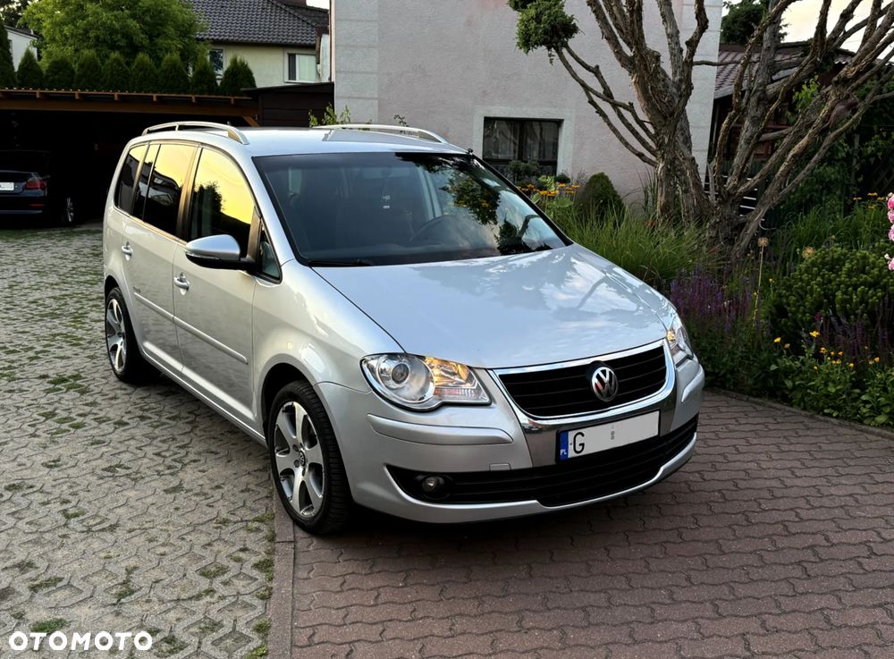 Volkswagen Touran 1.9 TDI Highline - 40