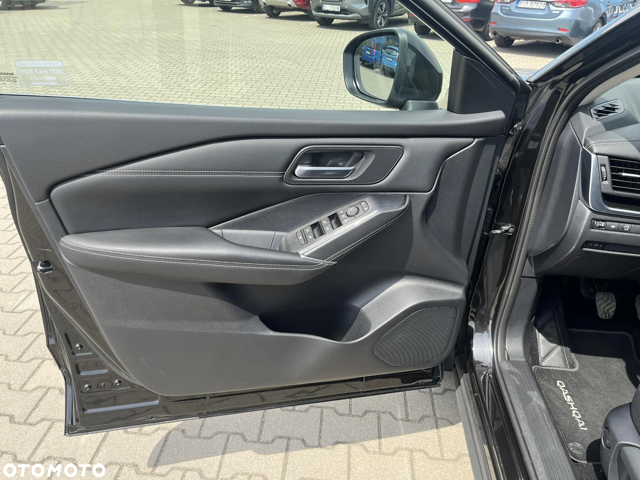 Nissan Qashqai 1.3 DIG-T mHEV N-Connecta - 11