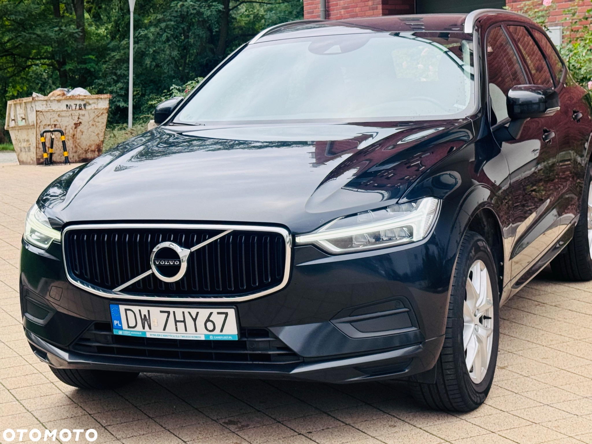 Volvo XC 60 T4 Momentum - 3
