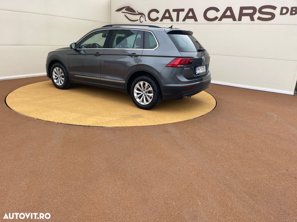 Volkswagen Tiguan 2.0 TDI DPF DSG Comfortline - 10
