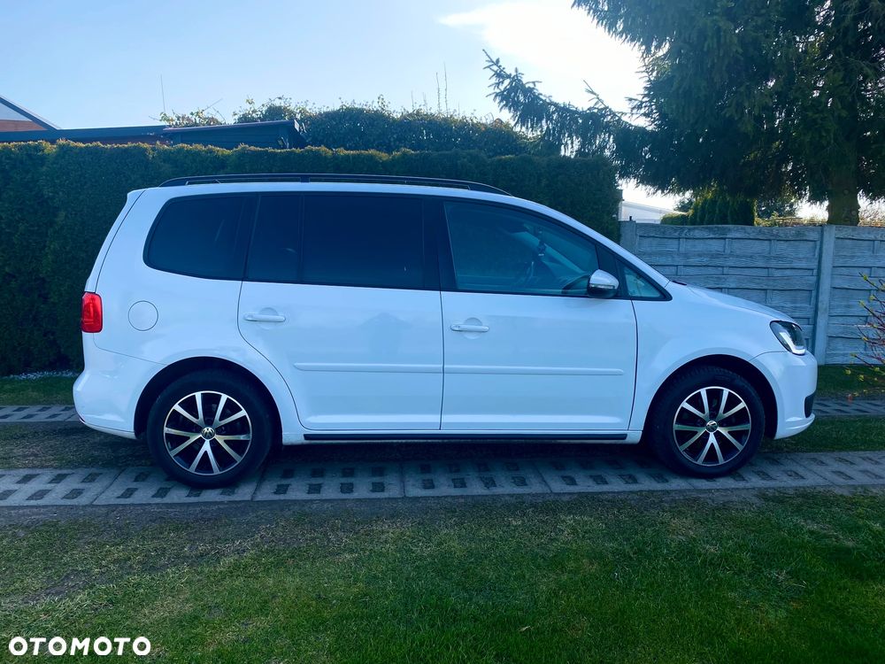 Volkswagen Touran - 3