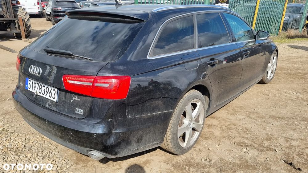 Audi A6 Avant - 1