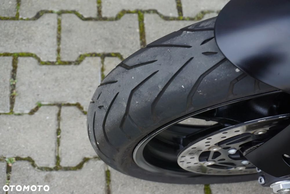 Yamaha MT - 22