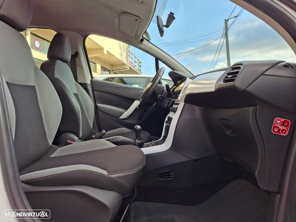 Citroën C3 HDi FAP Attraction - 23