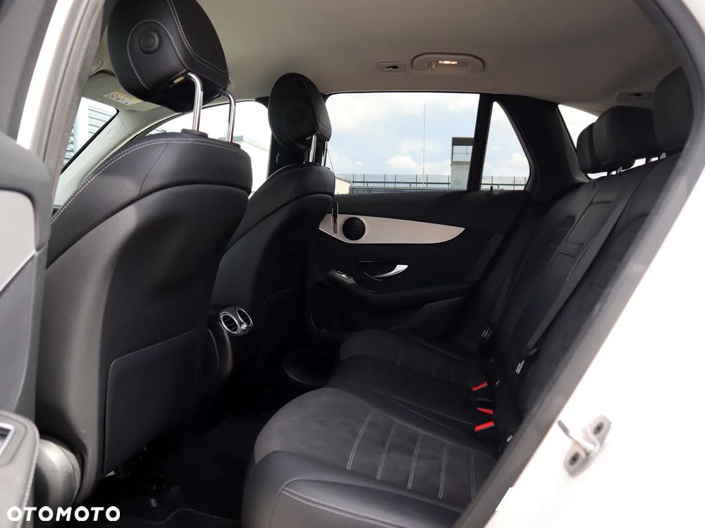 Mercedes-Benz GLC 200 d 4-Matic - 38