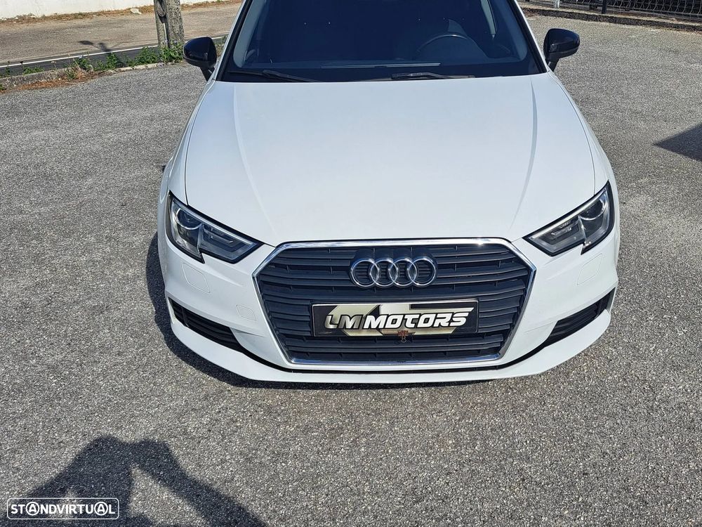 Audi A3 Sportback 1.6 TDI S-line - 11