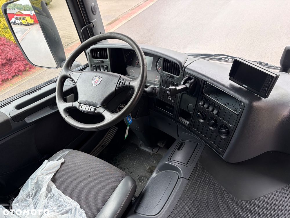 Scania Scania P280  chłodnia izoterma 21 palet - 8