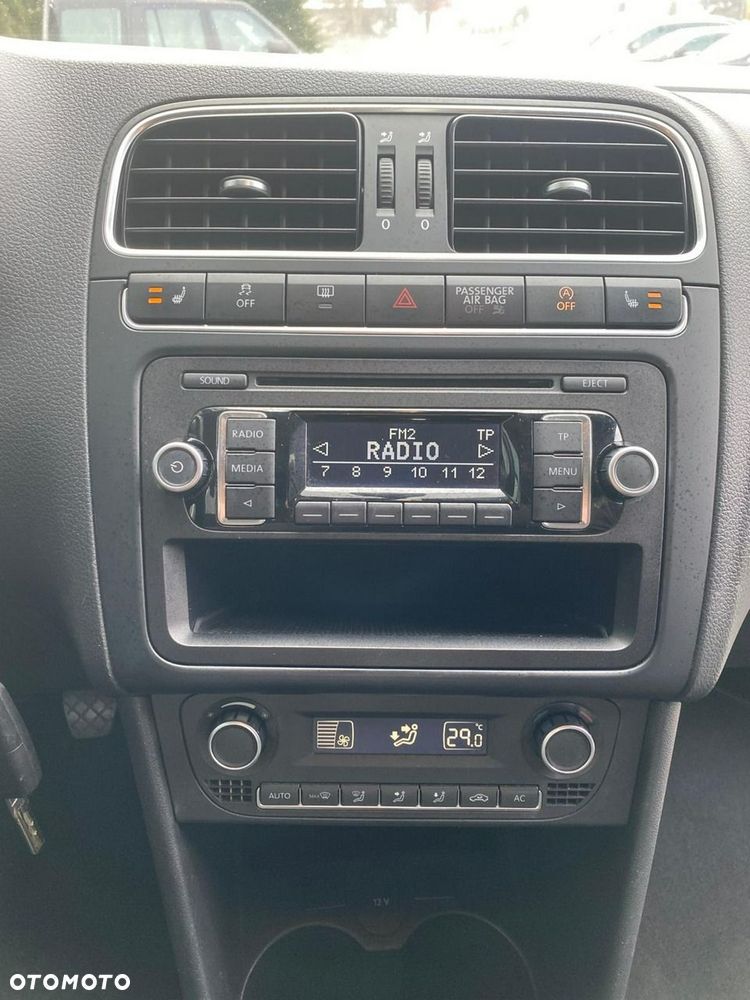 Volkswagen Polo - 9