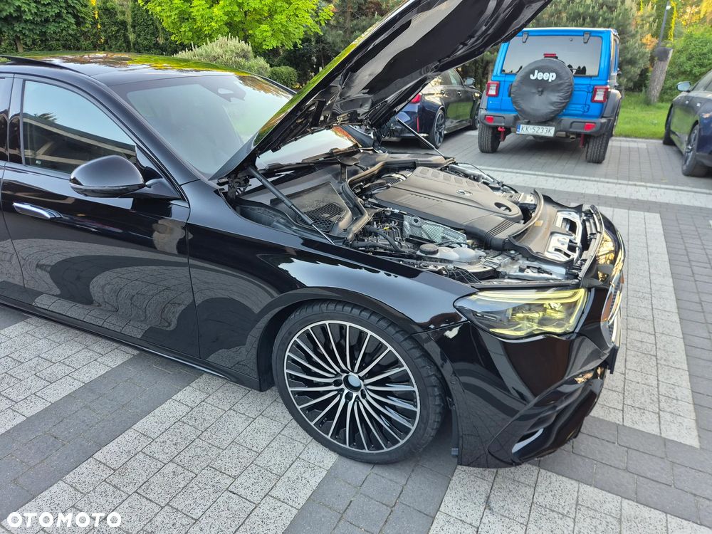 Mercedes-Benz Klasa E 450 mHEV 4-Matic AMG 9G-Tronic - 26