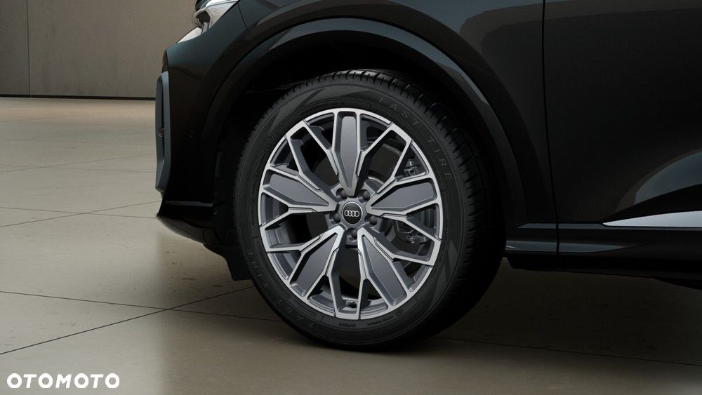 Audi Q5 Sportback - 5