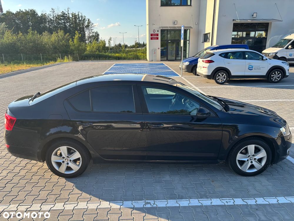 Skoda Octavia 1.4 TSI Ambition - 4
