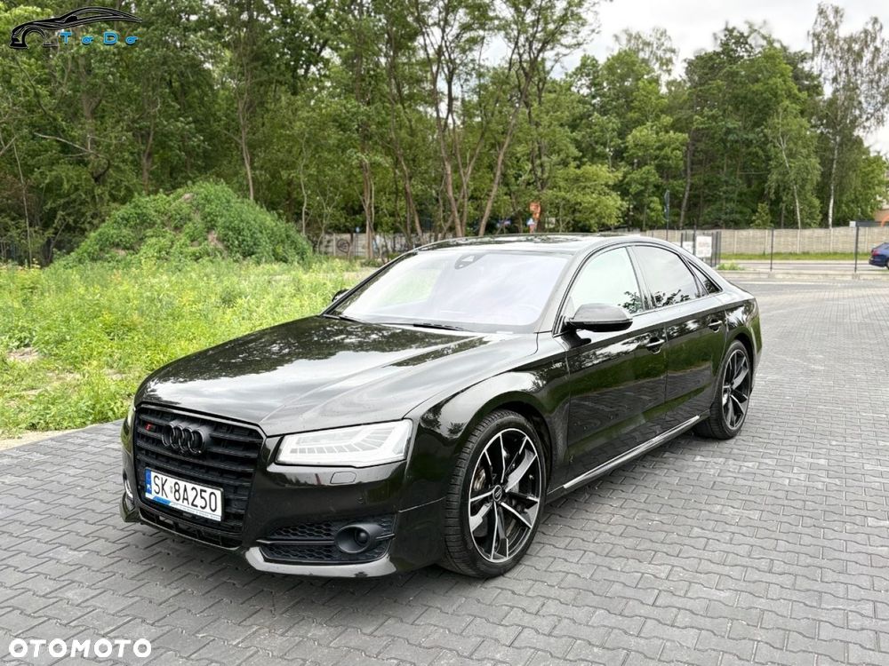 Audi S8 Plus - 8