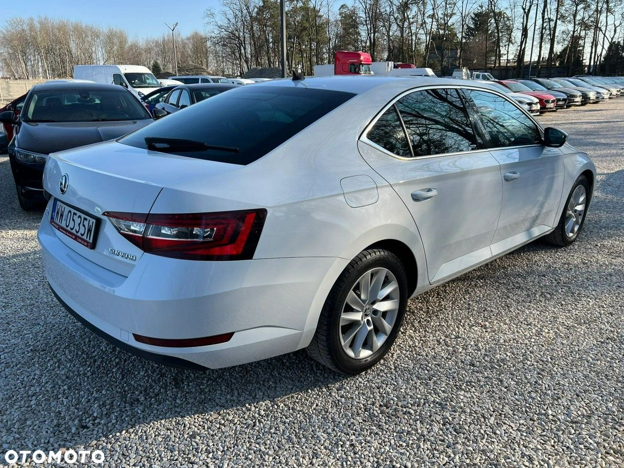 Skoda Superb 2.0 TDI Style DSG7 - 12