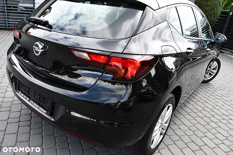 Opel Astra 1.4 Turbo Innovation - 32