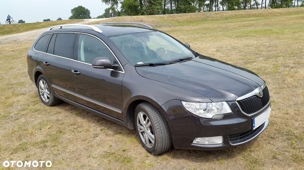 Skoda Superb 2.0 TDI Platinum DSG - 9