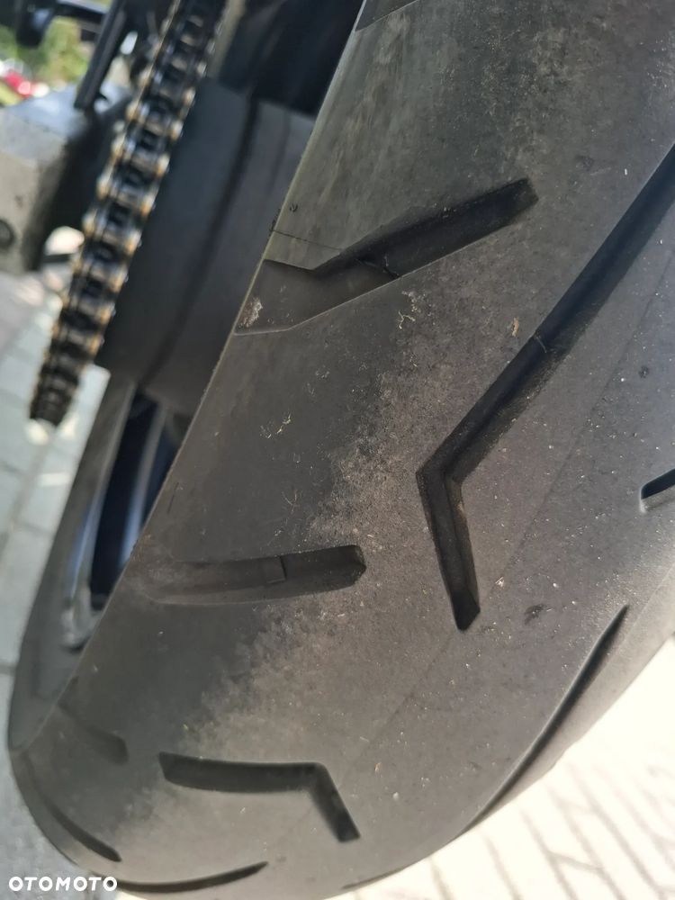 Suzuki V-STROM - 36
