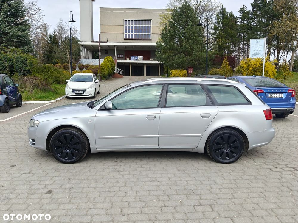 Audi A4 Avant 2.0 TDI DPF - 9