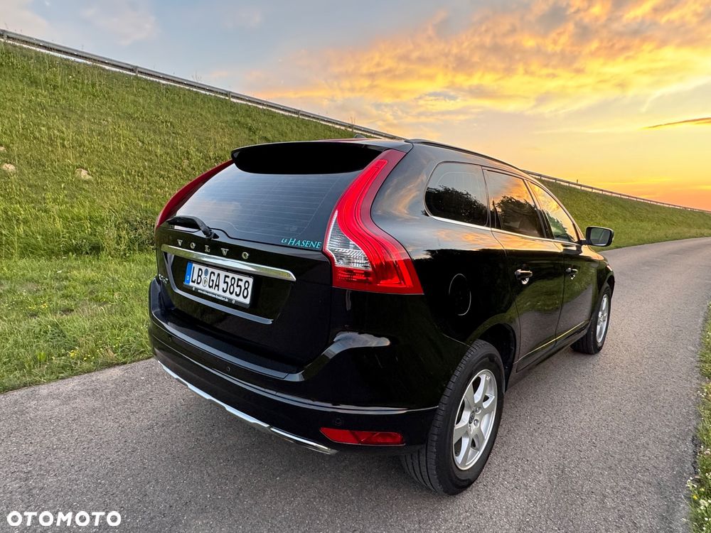 Volvo XC 60 D4 Momentum - 16
