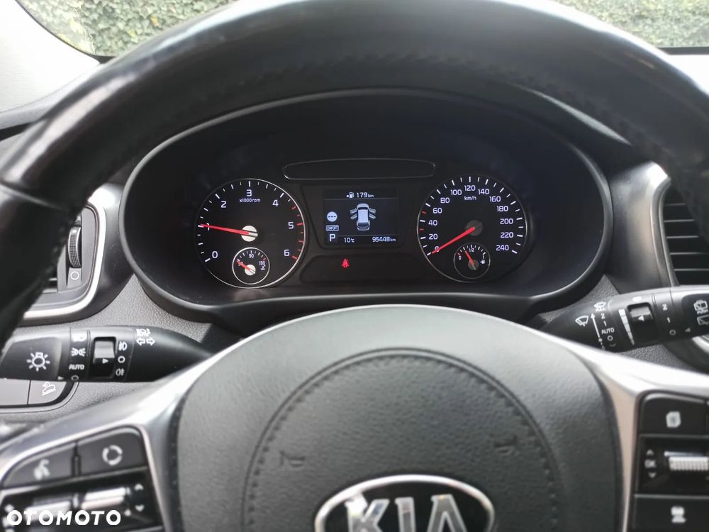Kia Sorento - 22